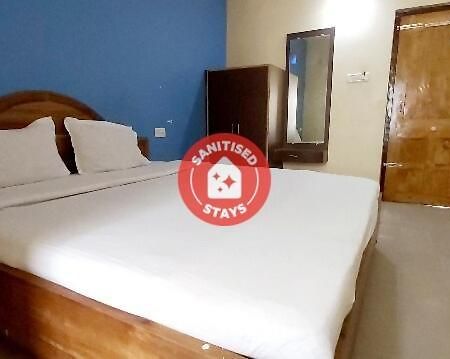 Spot On 80624 Hotel Niladri Complex 푸리 외부 사진