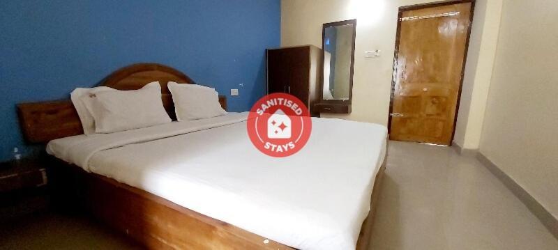 Spot On 80624 Hotel Niladri Complex 푸리 외부 사진